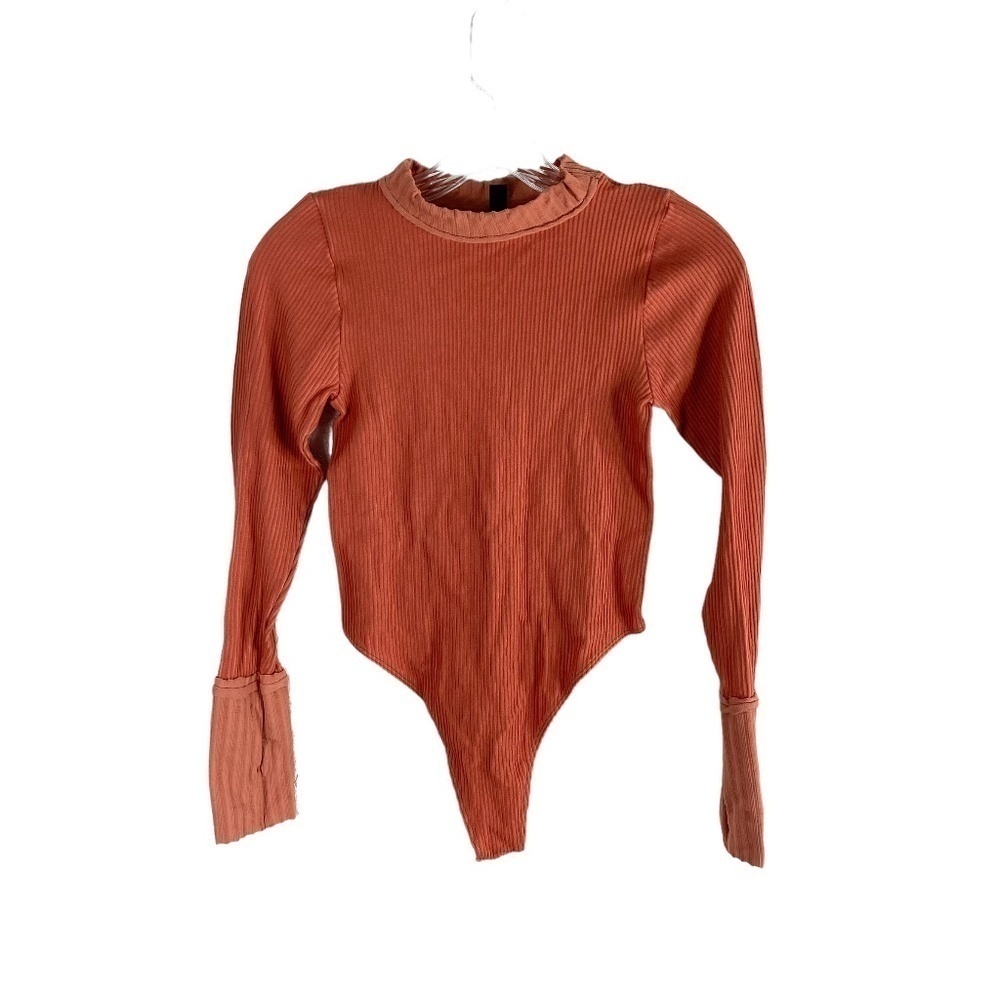 Urban Outfitters Ribbed Seamless Mock Neck Bodysuit SZ M/L NEW NWT